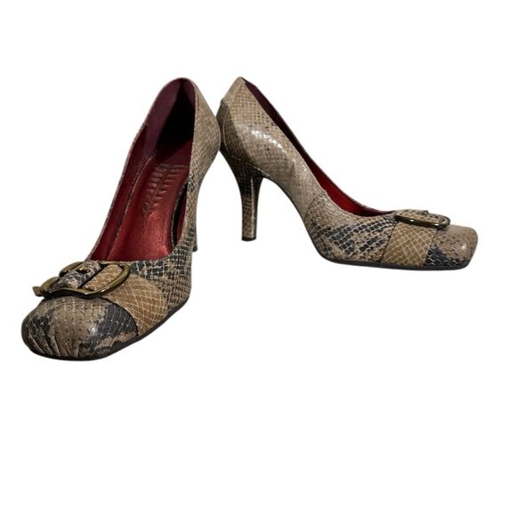 Bronx Claudine Python Snake Skin Square Toe Heels Sz 8.5 Brass Buckle - Picture 4 of 10